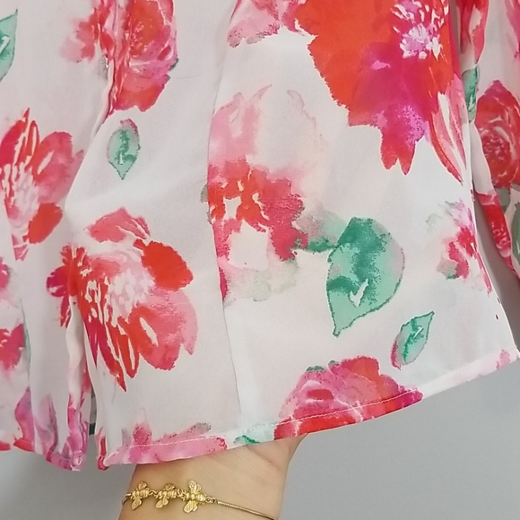 Guess Abstract Floral Print Button Down Blouse - Picture 7 of 14